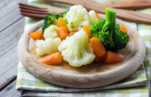 温野菜のカロリーや保存方法、生野菜との比較をまとめて紹介！
