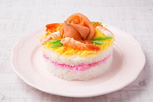 ちらし寿司で作るケーキはビジュアルにもパワーあり！その作り方は？