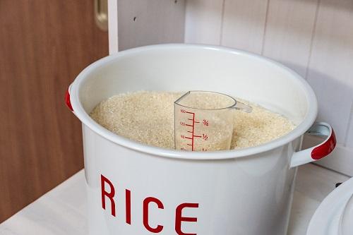 保存容器のお米