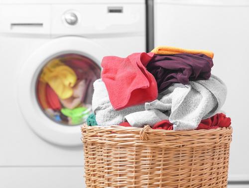 洗いたての洗濯物にほこりがついているのはなぜ？取り方と対策方法