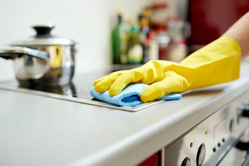 キッチンの大掃除のコツは？効率的に進めるための順番とやり方とは