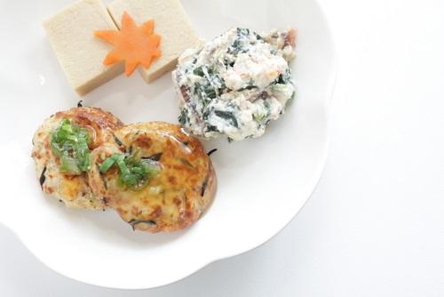 ダイエットの鉄板 豆腐ハンバーグ の栄養とカロリーオフする裏ワザ 食 料理 オリーブオイルをひとまわし ダイエットの鉄板 豆腐ハンバーグ の栄養とカロリーオフする裏ワザ 食 料理 オリーブオイルをひとまわし