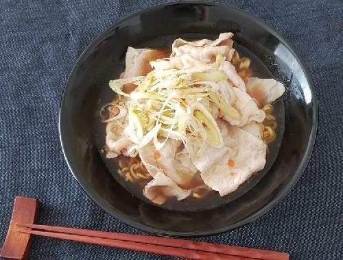 ごま油香るネギ豚ラーメン