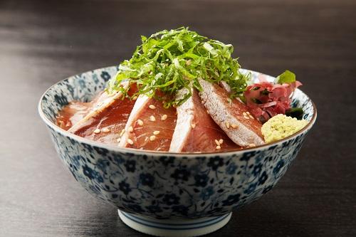 ぶりの漬け丼