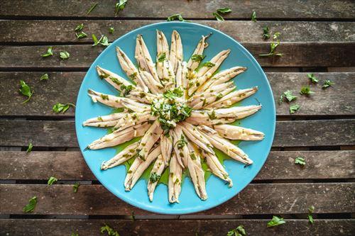 ままかりってどんな魚 下処理の仕方や美味しい食べ方を紹介 食 料理 オリーブオイルをひとまわし