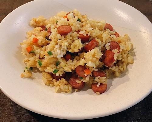 冷凍ごはんの消費に活用!「簡単カレーピラフ」