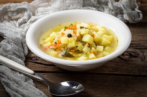 きゅうりと野菜のスープ