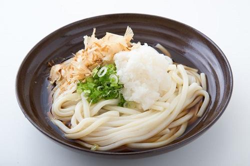 白だしを使ってうどんを作ろう 専門店のような味も再現できる 食 料理 オリーブオイルをひとまわし