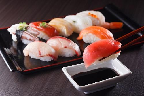 寿司の盛り合せ