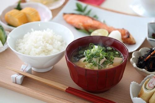 和食の朝食