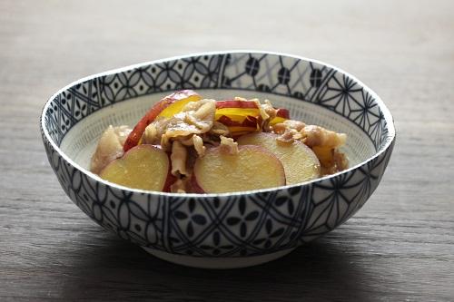 さつまいもと豚肉の煮物