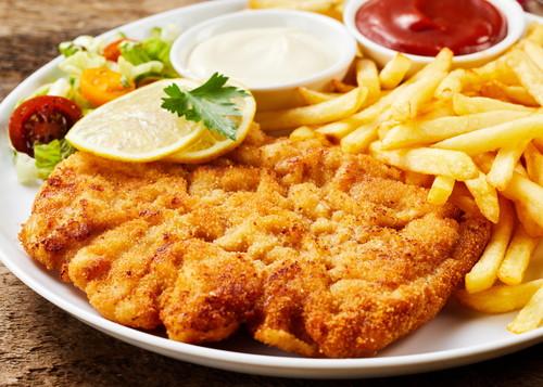 オーストリアってどんなところ 日本との食事の違いやマナーについて 食 料理 オリーブオイルをひとまわし オーストリアってどんなところ 日本との食事の違いやマナーについて 食 料理 オリーブオイルをひとまわし