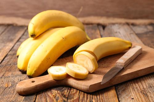 バナナは太る果物なのか