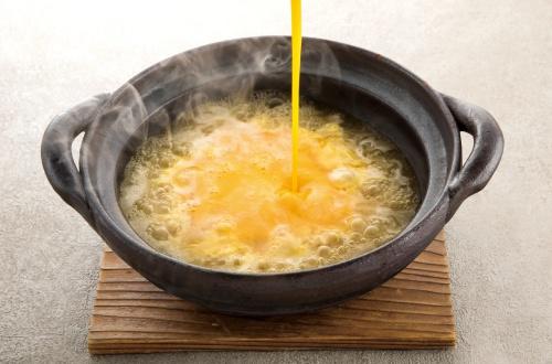 白だしを使って美味しい雑炊を味わう おすすめの具材と作り方を紹介 食 料理 オリーブオイルをひとまわし