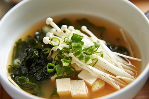 えのきは生食NG！生焼けかの見分け方