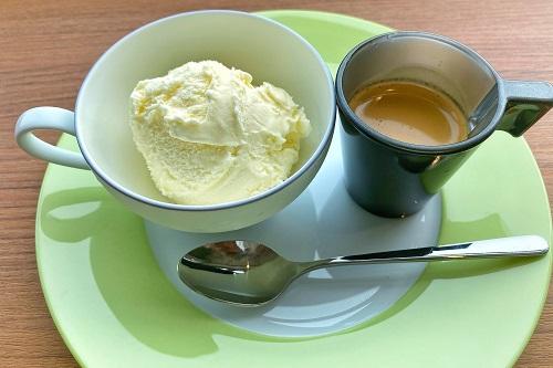 アフォガードとはどんなスイーツ イタリア語の意味は 溺れる 食 料理 オリーブオイルをひとまわし アフォガードとはどんなスイーツ イタリア語の意味は 溺れる 食 料理 オリーブオイルをひとまわし