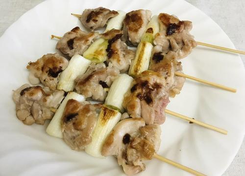 フライパンで作れる塩味仕上げ！「焼き鳥」