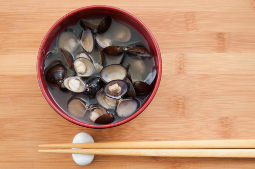 シジミ の旬と種類 選び方を紹介 冷凍保存でオルチニン栄養８倍増加 食 料理 オリーブオイルをひとまわし