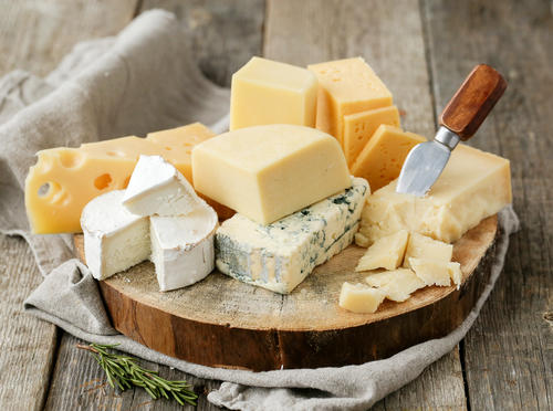 和洋中使える！カルシウムが豊富なチーズの種類と製法