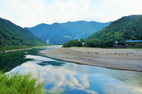 ただの青のりではない！四万十川の「筋青のり」は希少で極上の味