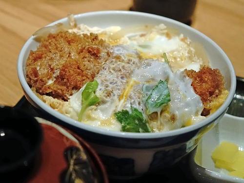 勝負デー前後にカツ丼はNG！？受験シーズンに備えてオススメのご飯とは？