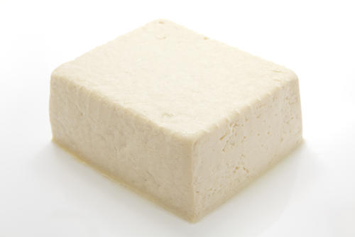 豆腐は水に浸して保存する？冷蔵や冷凍で保存する方法とは