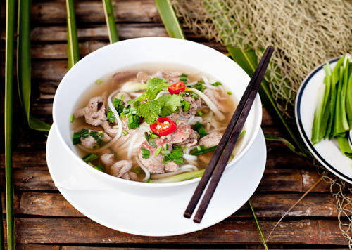 ベトナムの国民食「フォー」とは？スープの種類や具材を徹底解説