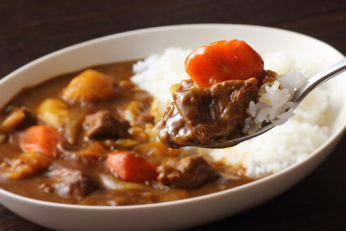 カレーのおすすめの隠し味を解説。朝食の食材で旨味が引き立つ！