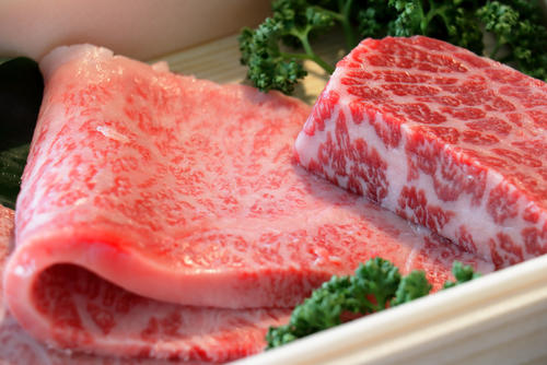 世界に広がる外国産WAGYU。日本の和牛を守れ！