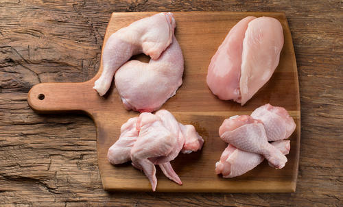 鶏肉の余分な脂肪はどうやって取り除く？脂質と脂肪の関係性を解剖！