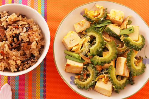 沖縄野菜は健康食材ばかり！本場流の素材を活かす調理法を一挙公開