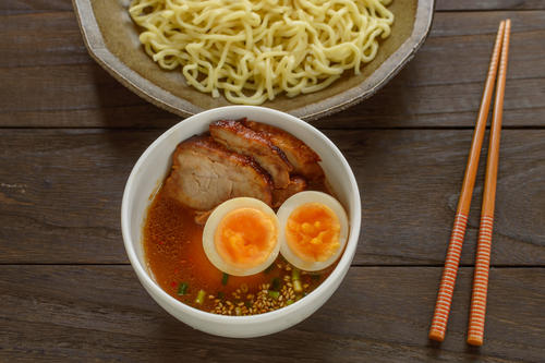 家にあるものだけでできる！お店みたいな濃厚つけ麺の作り方