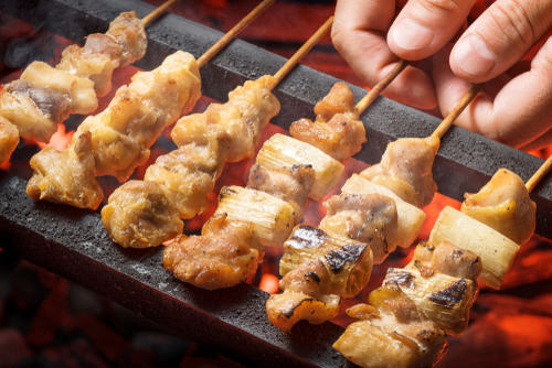 焼き鳥をメインにした献立！焼き鳥に合う副菜やアレンジ料理とは