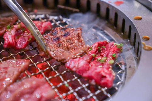 焼肉の味付の基本と変わり種を紹介 味付けはタイミングが重要 食 料理 オリーブオイルをひとまわし