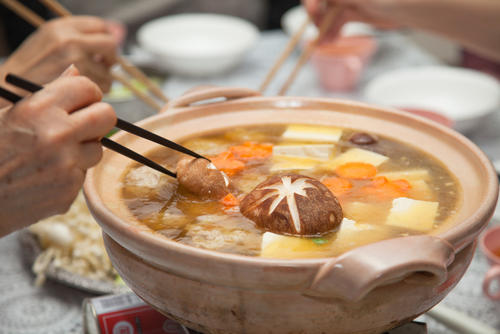 水炊き後の残ったスープ活用法 おいしく雑炊を食べるための保存方法 食 料理 オリーブオイルをひとまわし