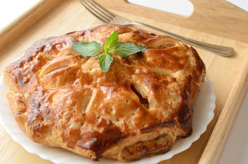 食べすぎ注意！やみつき確定の絶品アップルパイの作り方！