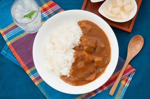 カレーとらっきょう、寿司とガリ。味以外にも意味のある食べ合わせ