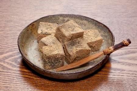 わらび餅の作り方は混ぜて固めるだけ 簡単に作れる下ごしらえ方法 食 料理 オリーブオイルをひとまわし