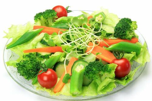 活用幅が無限大！夏野菜きゅうりを使用したサラダレシピ