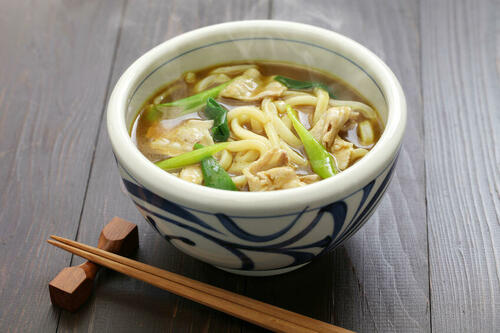 カロリー たま うどん ひと うどんのカロリーは1玉・1杯・乾麺でいくら？そばやそうめん、ラーメンより高いの？