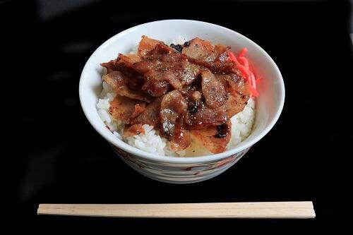 栄養バランスが大事！豚丼の献立作りで知っておくべきことを伝授