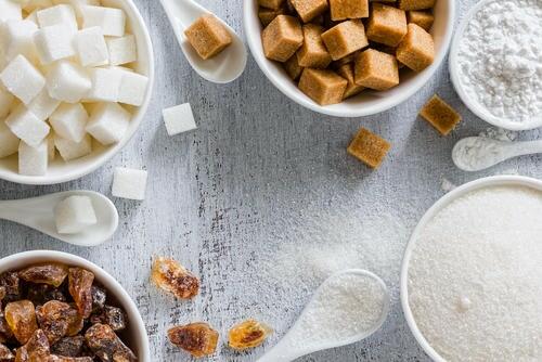 砂糖の代替食品を紹介。注目を集めつつある脱砂糖とは？