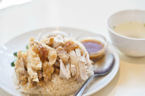 タイ料理【カオマンガイ】を家庭用フライパンで作ってみよう