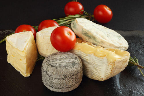 お椀型のチーズ【トピネットチーズ】とは？まんじゅうのような形が特徴的