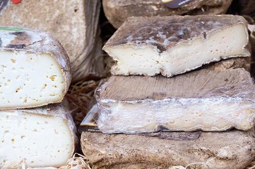 イタリア産の人気チーズ【ラスケーラ】とは？おすすめの食べ方を紹介