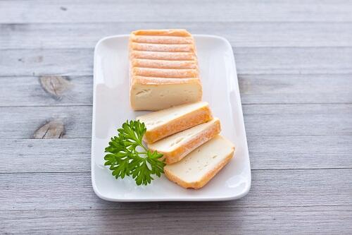 強烈なにおいのチーズ【リンバーガー】とは？おすすめの食べ方も紹介
