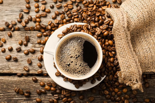 コーヒーの保存方法。酸化を防ぐコツは買い物から？冷凍はできる？
