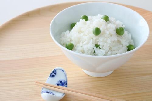 【管理栄養士監修】豆ご飯のカロリー、糖質と栄養素｜栄養図鑑