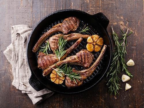 【ラム肉】の調理方法！臭みを消して美味しく食べられるレシピとは