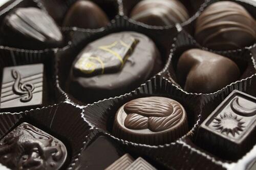 【チョコレート】の種類や豆知識を一挙公開！カロリーや栄養も解説！